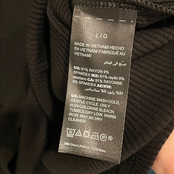 White House Black Market Beautiful Black V-Neck Ribbed Henley Top w/spandex - Picture 5 of 6